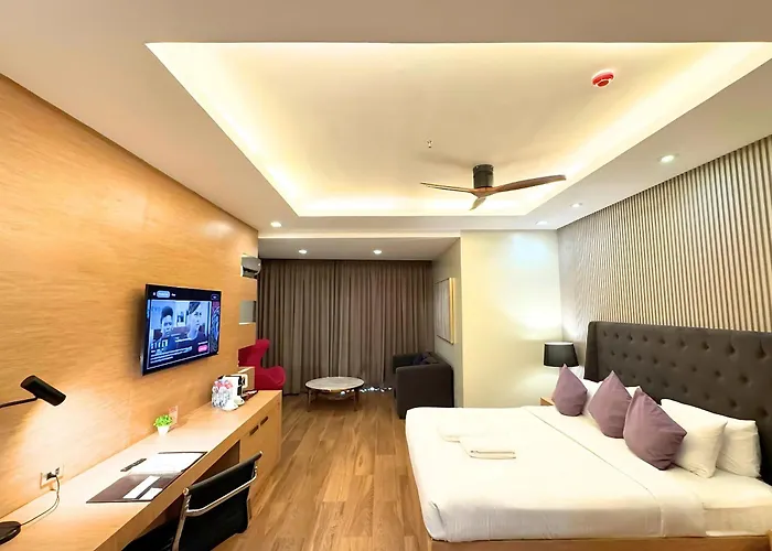 Lenox Hotel